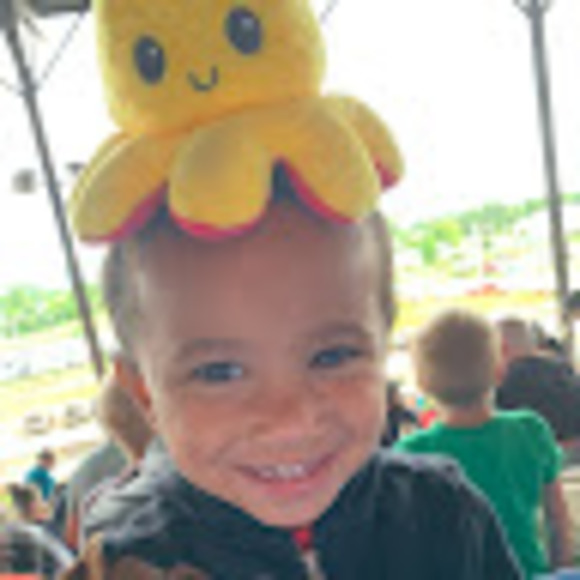 Meet your Posher, Jada - Picture 1 of 1